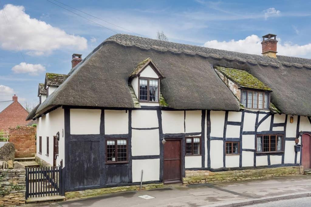 Cotswold Thatched Cottage Mickleton  Buitenkant foto