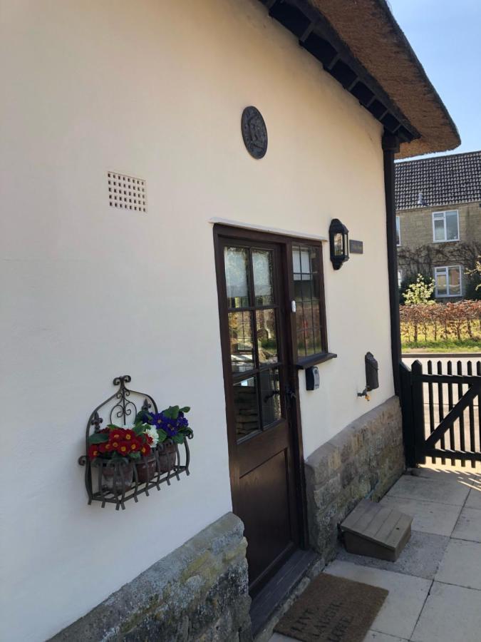 Cotswold Thatched Cottage Mickleton  Buitenkant foto