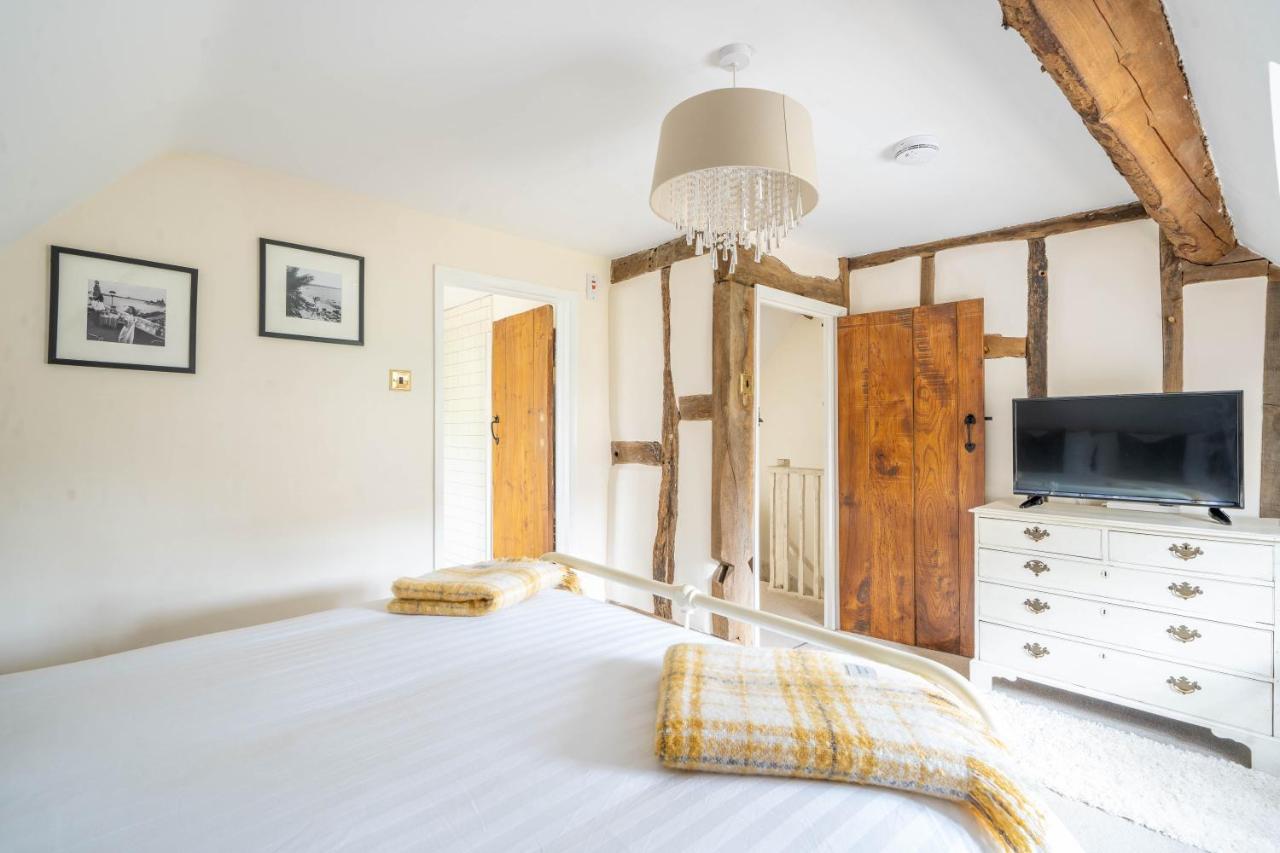 Cotswold Thatched Cottage Mickleton  Buitenkant foto