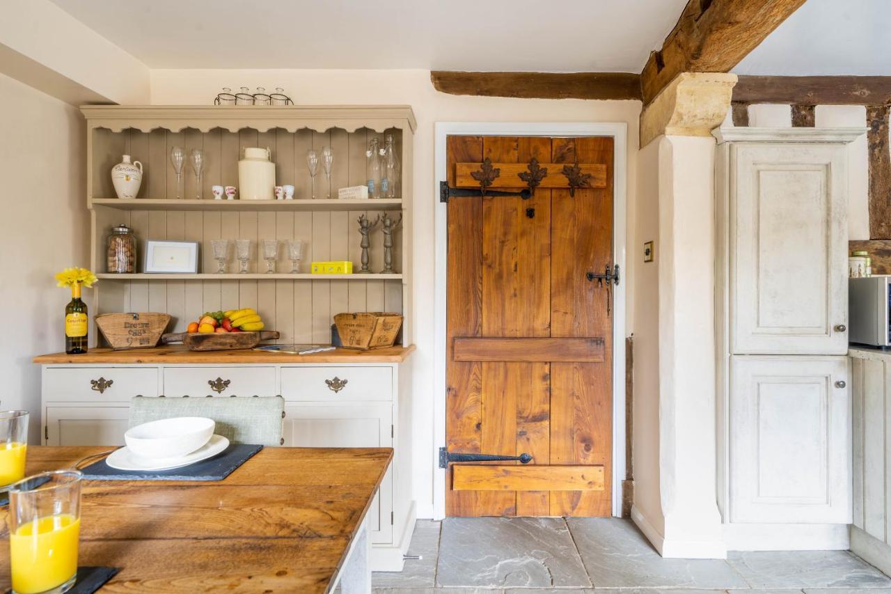 Cotswold Thatched Cottage Mickleton  Buitenkant foto