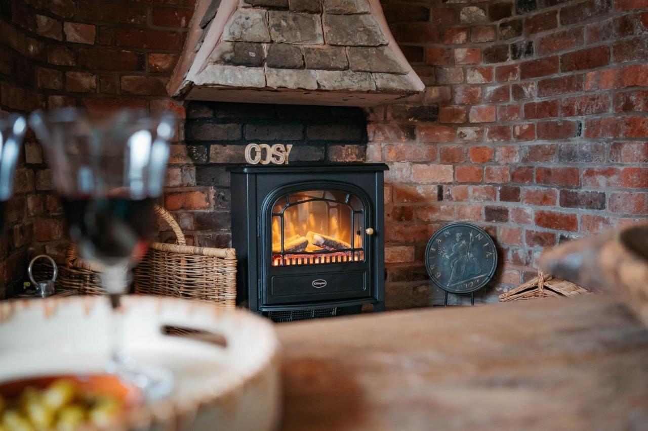 Cotswold Thatched Cottage Mickleton  Buitenkant foto