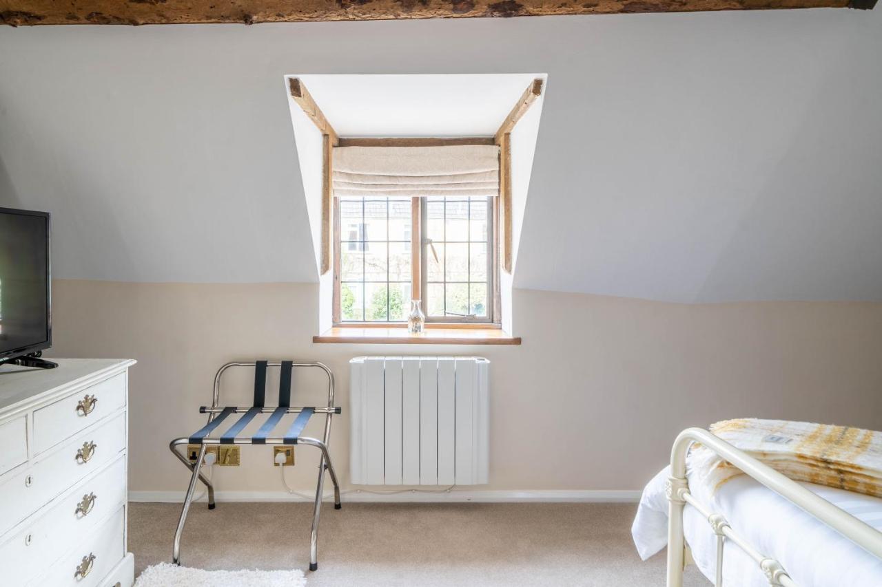 Cotswold Thatched Cottage Mickleton  Buitenkant foto