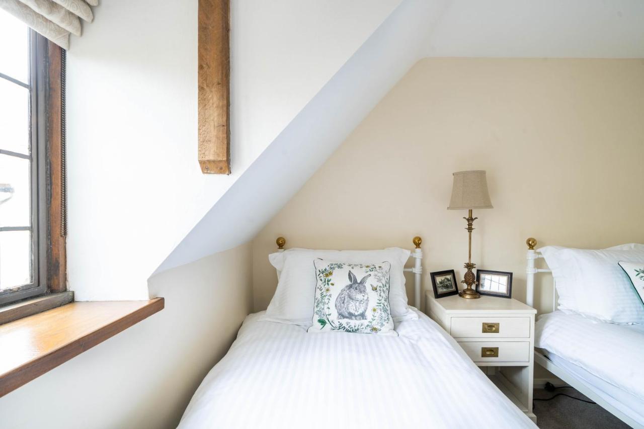Cotswold Thatched Cottage Mickleton  Buitenkant foto